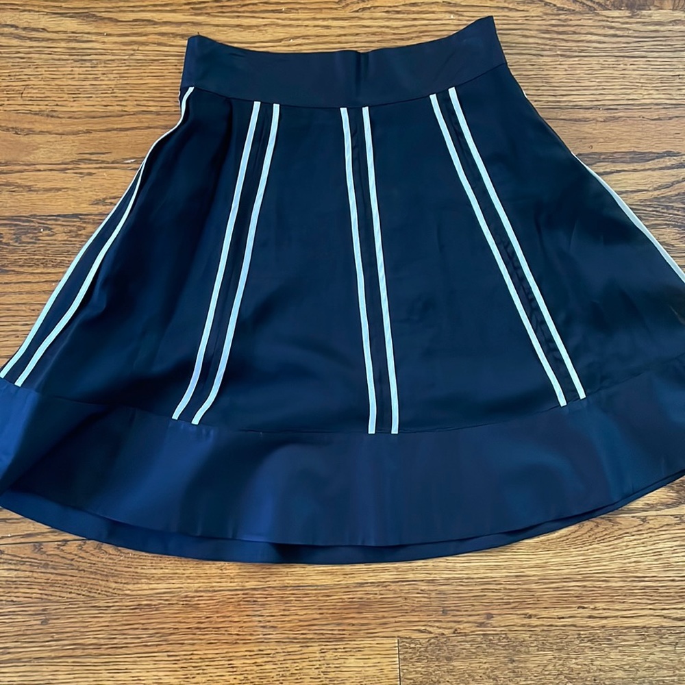 Gorgeous Club Monaco Black and White Skirt